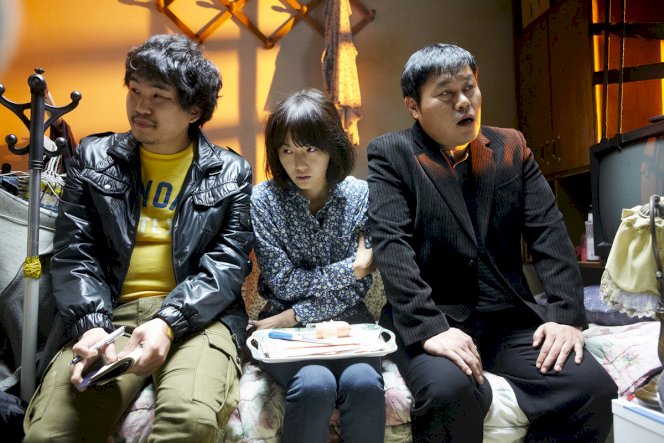 성실한 나라의 앨리스 (2014) :: 볼 수 있는 곳